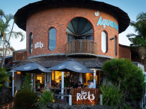 Aquarius Backpacker Resort