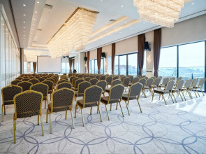 The Conforium Hotel Van