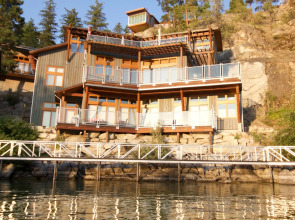 Outback Lakeside Vacation Homes