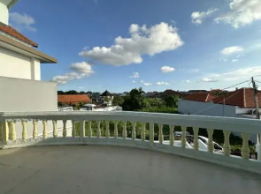 Modern 6 BR Villa VENIRE I Private Pool I Teracce I Kitchen I Parking I Co-working