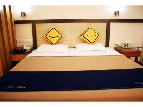 Vista Rooms at FC Road