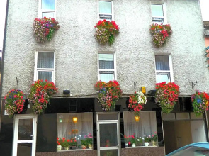 Inishross House