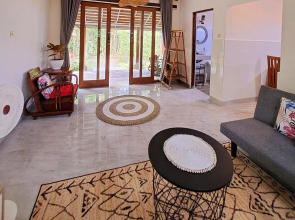 Tropica House 2 minutes from Ubud center