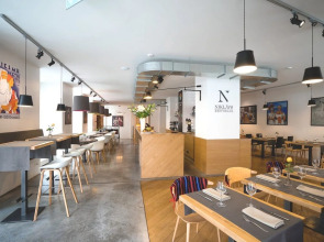 Отель Hestia Hotel Draugi