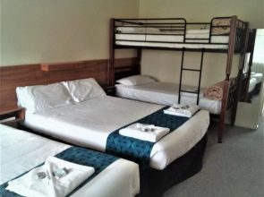 Koorawatha Homestead Motel