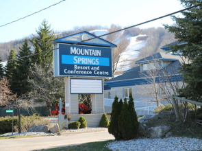 Blue Mountain Springs Resort