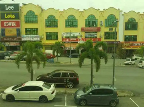 Qadira Hotel