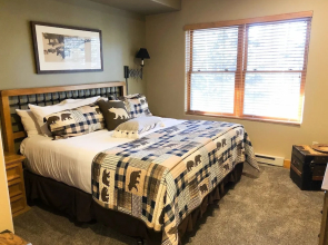 Bear Creek Lodge 301 3 Bedroom Condo by Alpine Lodging Telluride