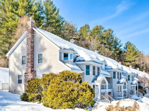 Bethel Townhome: 8 Mi to Sunday River Resort!