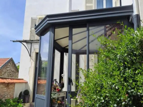 F1 Proche Des Thermes