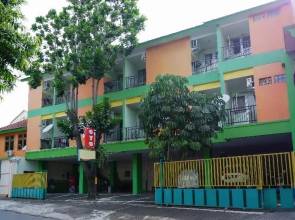 Oyo 2356 Kost Omah Manahan