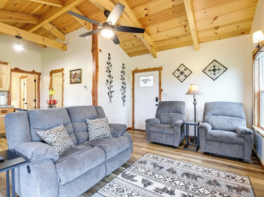 Newport Retreat: 12 Mi to Great Smoky Mountains!