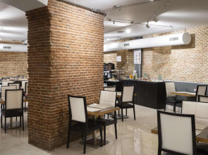 Petit Palace Posada del Peine