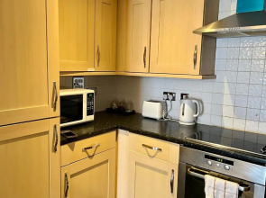 Radiant2 bedroom apartment in the heart of Harlow town