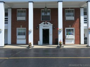 Americas Best Value Inn- Jamestown/ West Ellicot