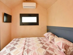 Gulet Tiny House Hotel