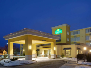 Hampton Inn Manchester Downtown