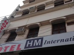 Hotel H M International