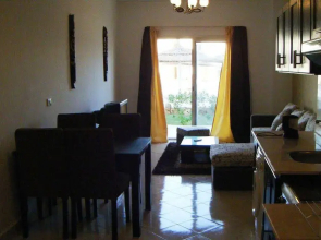 Carlton Resort Apartments