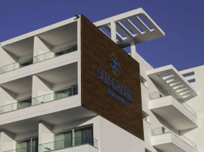 Gaia Sun N Blue Hotel