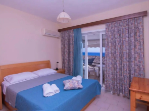 Family Seaview Balconies Hilda Home 90