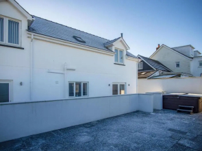 South Carvan View - 4 Bedroom Holiday Home - Tavernspite