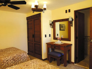 Hotel Punta Colorada