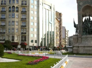 Charm Suites Pera