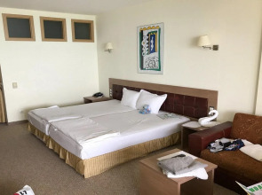 Sol Nessebar Palace - All Inclusive