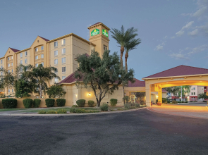 La Quinta Inn & Suites by Wyndham Phoenix Mesa West