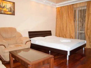 Kontraktova Apartments