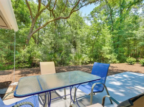 Furnished Patio: Hilton Head Island Resort Cottage