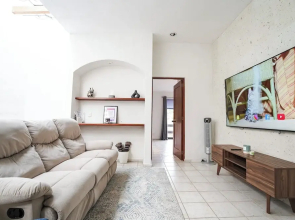 Family Home Pool & Jacuzzi in Cuernavaca