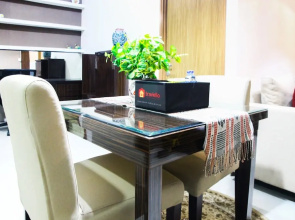 Luxury 1BR with Study Room The Oasis Apartment