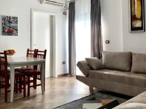 Apartment with sea view balcony,near Fafa resort, Golem