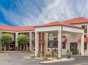 Super 8 by Wyndham Bryant Little Rock Area