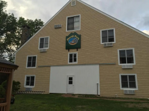 Merrill Farm Inn