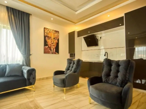 Aiden Homes And Apartments Hotel