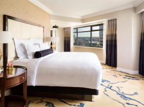 The Ritz-Carlton, Denver