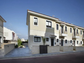 Valentina Townhouse