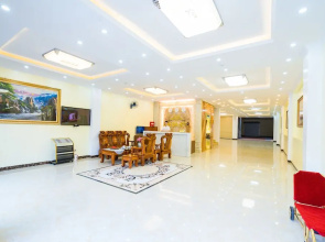 Dinh Gia Hotel
