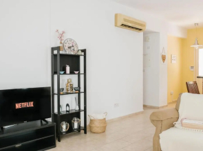 Aphrodite Gardens No.9 Luxury Apt