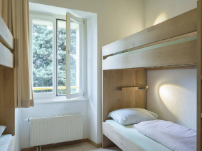Youth Hostel Montreux