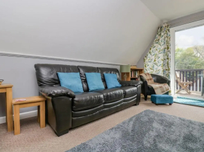 No1, Tranquil Tamar Valley home near Moors & Coasts