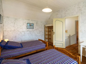 Holiday Home Ty Martelod - SGU108