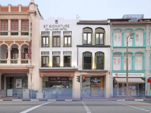 ST Signature Lite Chinatown- Dusk