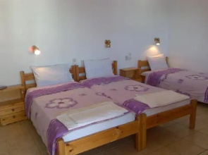 Aparthotel 1 Star Troulos