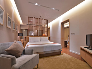 Summit Windmill Golf Suite Hotel @Suvarnabhumi
