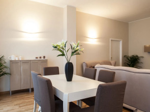 Milan Royal Suites & Luxury Apartments