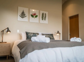 Release Wanaka - Faulks Terrace